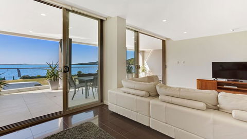 Aura Apartment With Spectacular Views! - Accommodation Brisbane 0