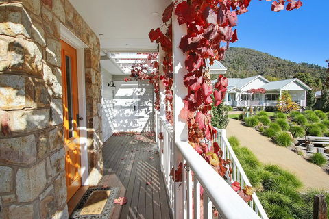 Autumn Home - Our Place At Bright - Accommodation Brisbane 1