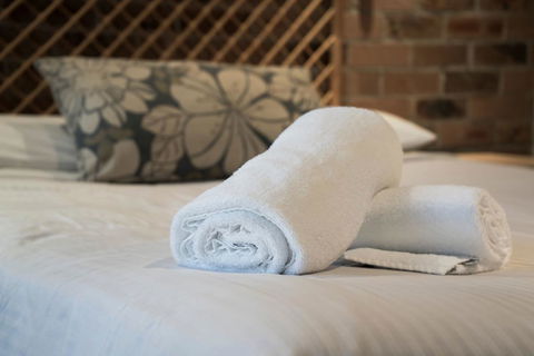 Avoca Beach Hotel - Accommodation Brisbane 2