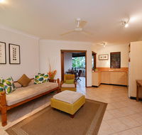 Balinese Style Apartment - Accommodation Brisbane