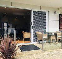 Balmoral Apartment Binalong Bay - Accommodation Brisbane