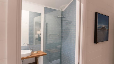 Bangalow Guesthouse - Accommodation Brisbane 3
