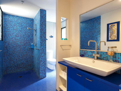 Barefoot Beach House - Accommodation Brisbane 2