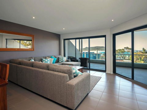 Barefoot Bliss @ Fingal Bay - Accommodation Brisbane 0