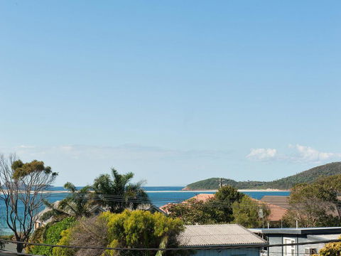 Barefoot Bliss @ Fingal Bay - Accommodation Brisbane 1