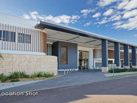 Bay Parklands, Unit 22/2 Gowrie Avenue - Accommodation Brisbane 3