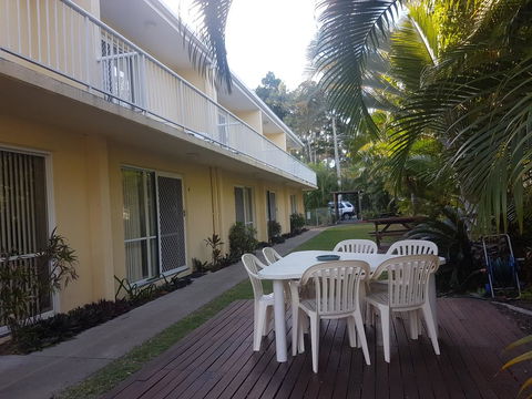 Bayshores Holiday Apartments - Accommodation Brisbane 0