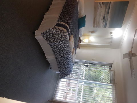 Bayshores Holiday Apartments - Accommodation Brisbane 3