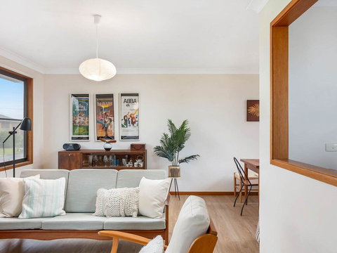 Beach Breeze - Accommodation Brisbane 0