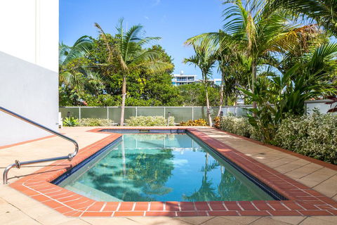 Beach House On Suttons - Accommodation Brisbane 3