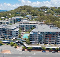 Beach Side Ocean Burleigh Heads 3 bedroom Family Accomodation - Accommodation Brisbane