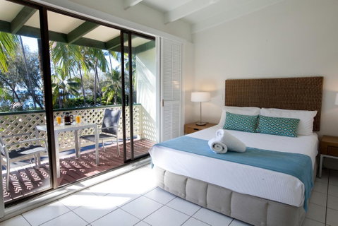 Beachfront Terraces Exclusive Onsite Reception And Management - Accommodation Brisbane 3