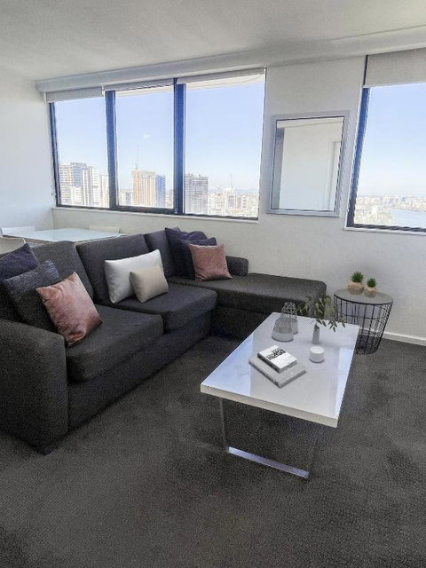 RiverView CBD Apartment Level 22 - Accommodation Brisbane 2