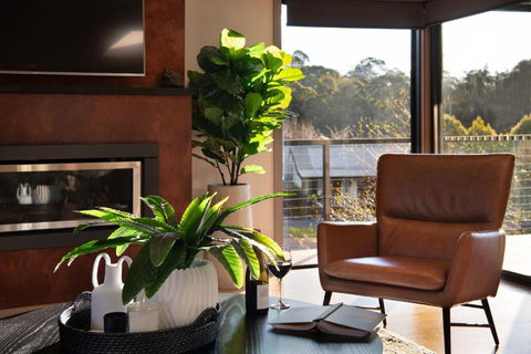Retreat Lake Daylesford - Free Wifi - Accommodation Brisbane 3