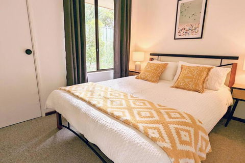 Relaxing Home Close To Nature - Accommodation Brisbane 2