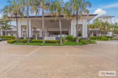RESORT ON THE BEACH 1219/20 - Accommodation Brisbane 1