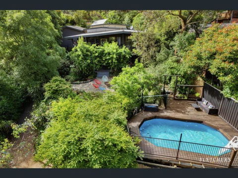 Resort-style 5 Bdrm Home W Pool, Spa & Billiards! - Accommodation Brisbane 0
