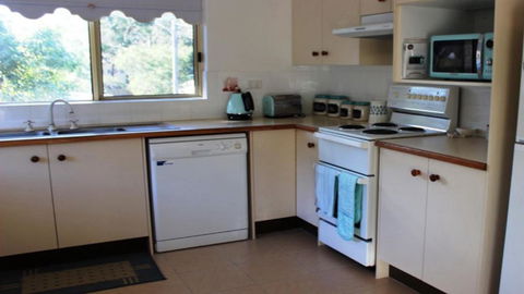 Rest At The Nest On Booner - Accommodation Brisbane 3