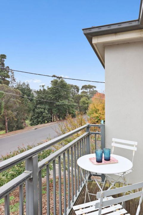 Retreat On Gairloch I Geelong River Hideaway - Accommodation Brisbane 2