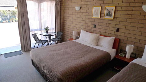Rippleside Park Motor Inn - Accommodation Brisbane 2