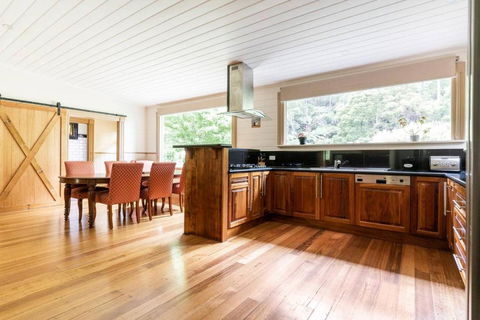 Riverwood Cottage, Accessible Accommodation - Accommodation Brisbane 1