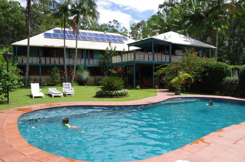 Riviera Bed & Breakfast - Accommodation Brisbane 0