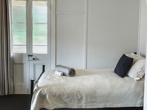 Roma Cottage On Roma Orchard - Accommodation Brisbane 3