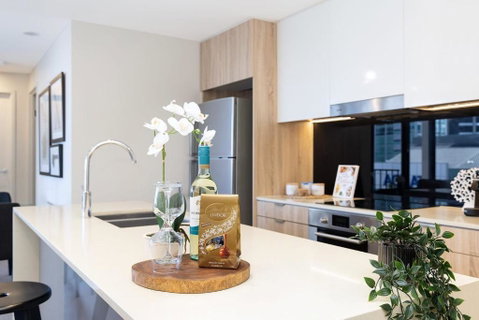 Rooftop Pool Stunning Apartment Queen Street - Accommodation Brisbane 1