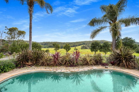 Roxy - A Secluded Luxury Estate Near Berry, Where Serenity Meets Family Comfort - Accommodation Brisbane 0