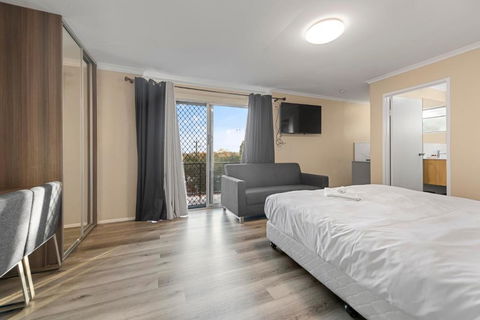 S1 Motel - Accommodation Brisbane 3