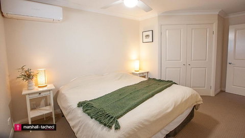 Salt Water Villa Bermagui Four Bedroom Central Location With Wifi - Accommodation Brisbane 2