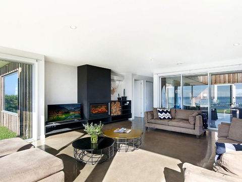 Saltwater Retreat - Accommodation Brisbane 3
