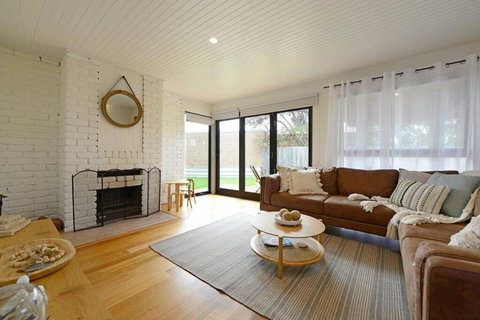 Salty Escape - Accommodation Brisbane 1