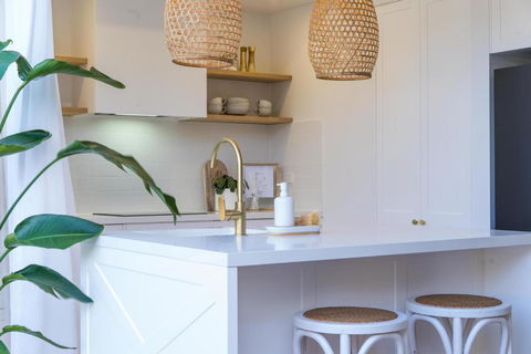 Salty Palms By The Sea - ONE - Accommodation Brisbane 2