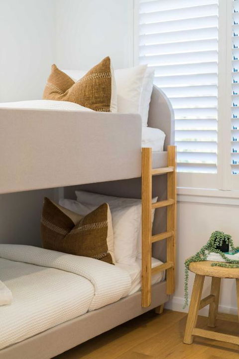 Salty Palms By The Sea - ONE - Accommodation Brisbane 3