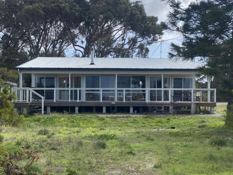 Samphire Stays At Foul Bay - Accommodation Brisbane 0