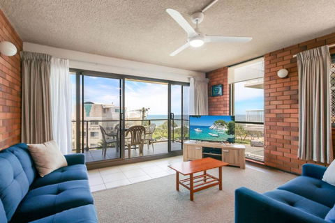 San Clemente Unit 4 24 Orvieto Terrace - Accommodation Brisbane 0