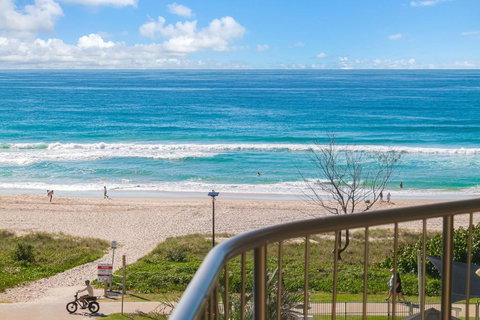 San Simeon 33 - Accommodation Brisbane 0