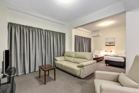 Rockhampton Riverside Central Hotel Official - Accommodation Brisbane 3