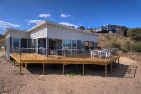 Sandbar Beach House - Accommodation Brisbane 1