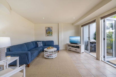 Sandcastles 4 -8 Ala Moana Way - Accommodation Brisbane 2
