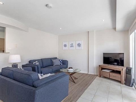 Sandcastles 7 8 Ala Moana Way - Accommodation Brisbane 3