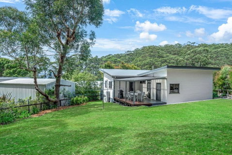 Sandlines At Hyams Beach - Accommodation Brisbane 2