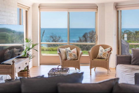 Sandrift One - Oceanstays - Accommodation Brisbane 1