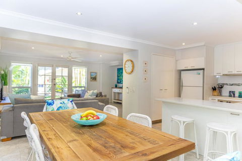Sandy Beach Resort - Accommodation Brisbane 1