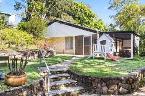 Stylish Home In Fig Tree Pocket Near Lone Pine - Accommodation Brisbane 2