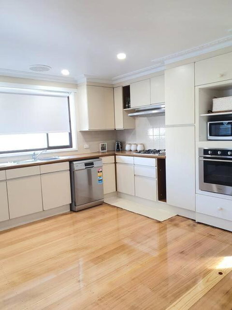 The Haven Ballarat- Cosy, Open Fireplace - Accommodation Brisbane 2