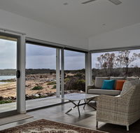 Beachside - Accommodation Brisbane