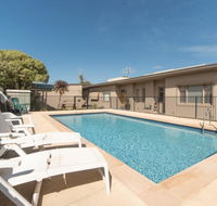 Beachside Apartment - Accommodation Brisbane