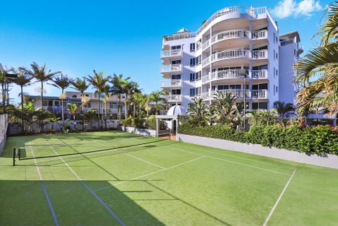 Beachside Resort Kawana Waters - Accommodation Brisbane 3